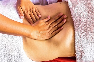 Abdominal Massage Training Course 2023-24 Sirichan Clinic